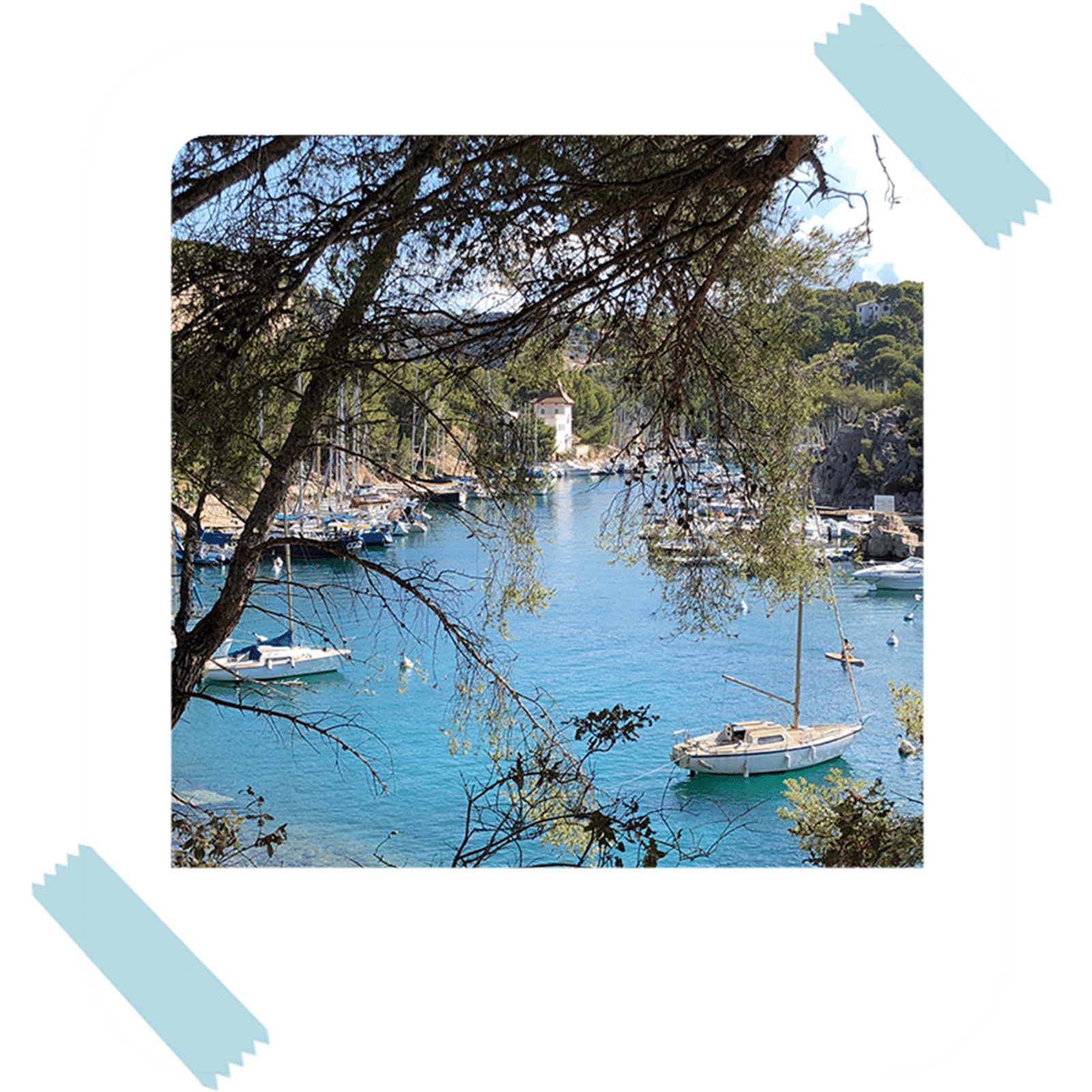 Destination le sud, Cassis